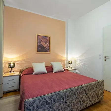 Apartment Anton *