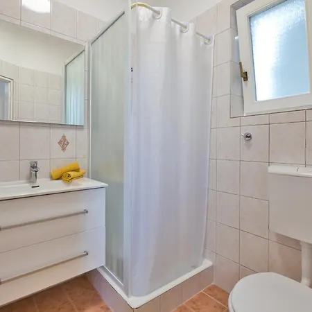 Anton Apartment Baska (Krk)